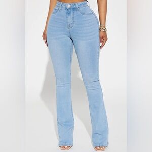 Light Wash Fashion Nova Women's Jeans with Stretch